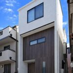 16坪の施工例:墨田区押上の狭小敷地に建つ、レトロ感覚を楽しむ3階建て住宅。 16坪の施工例:墨田区押上の狭小敷地に建つ、レトロ感覚を楽しむ3階建て住宅。